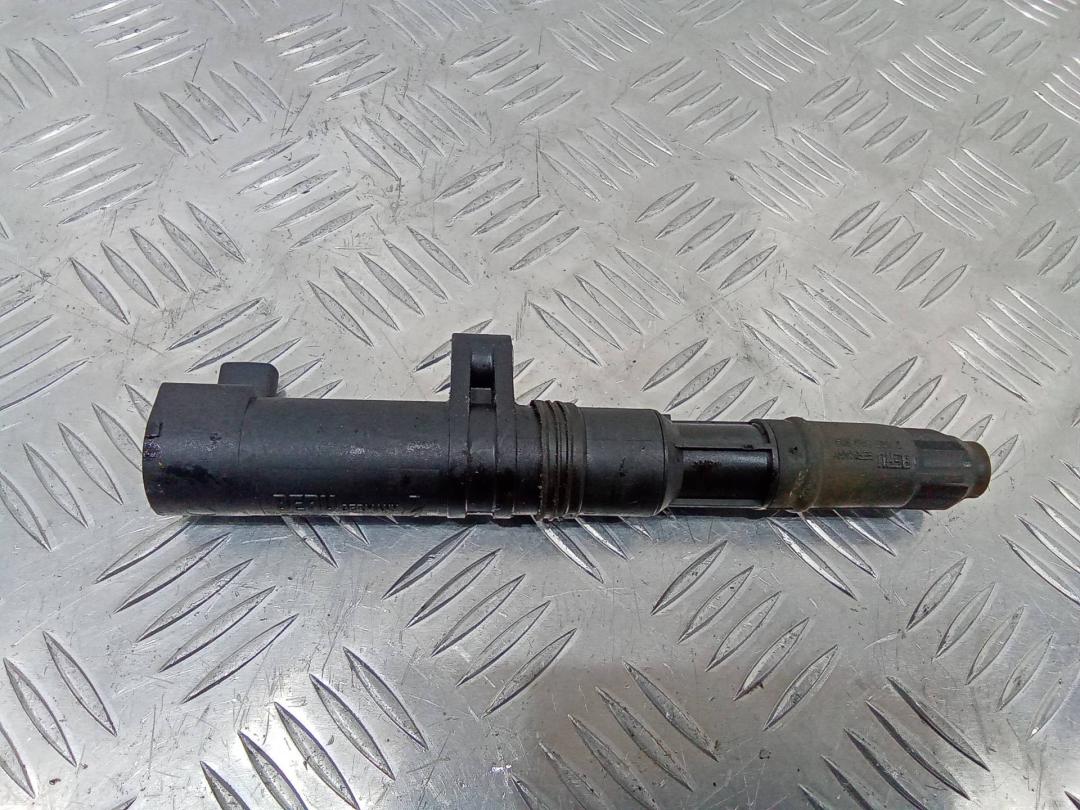 катушка зажигания Renault Megane 2 поколение 2005, 1.4 л., бензин, МКПП, ZS552 - фото №1