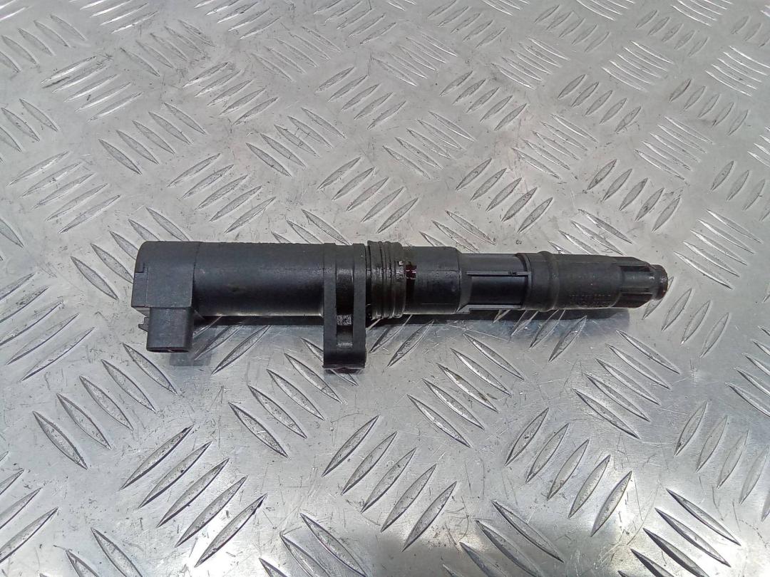 катушка зажигания Renault Megane 2 поколение 2005, 1.4 л., бензин, МКПП, 0040100052, ZS052 - фото №1