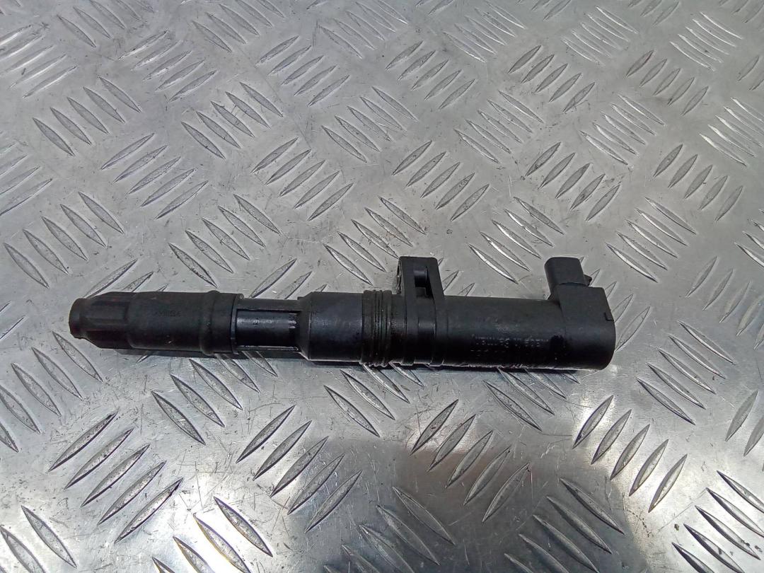 катушка зажигания Renault Megane 2 поколение 2005, 1.4 л., бензин, МКПП, 0040100052, ZS052 - фото №1