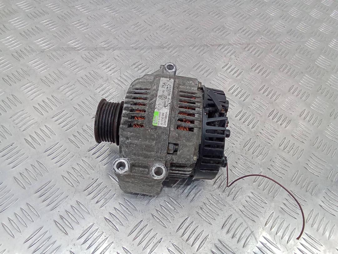 генератор Renault Megane 2 поколение 2002, 1.6 л., 7700422237 - фото №1