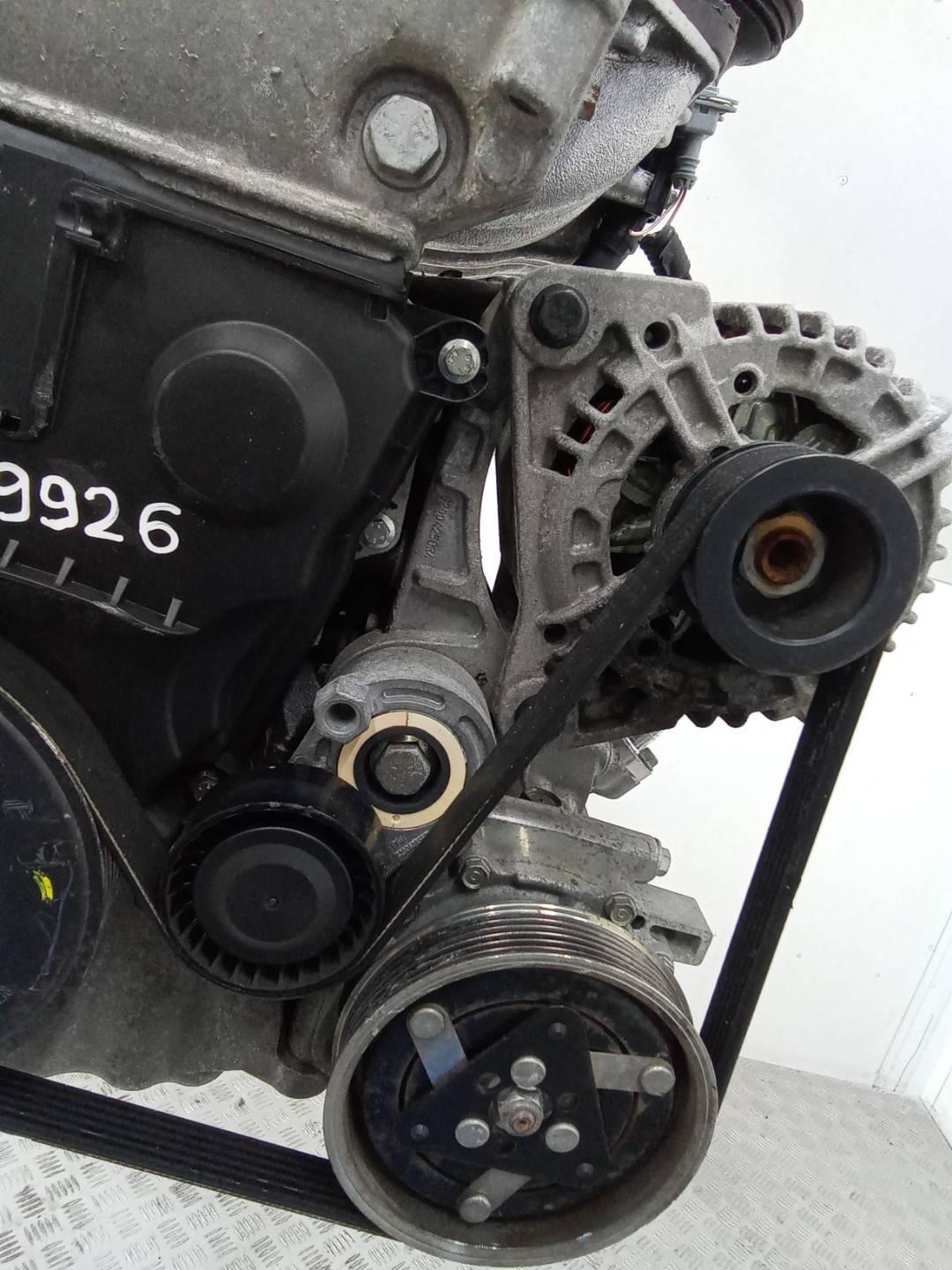 кронштейн генератора Renault Clio 3 поколение 2007, 1.4 л., бензин, МКПП, 8200425034 - фото №1