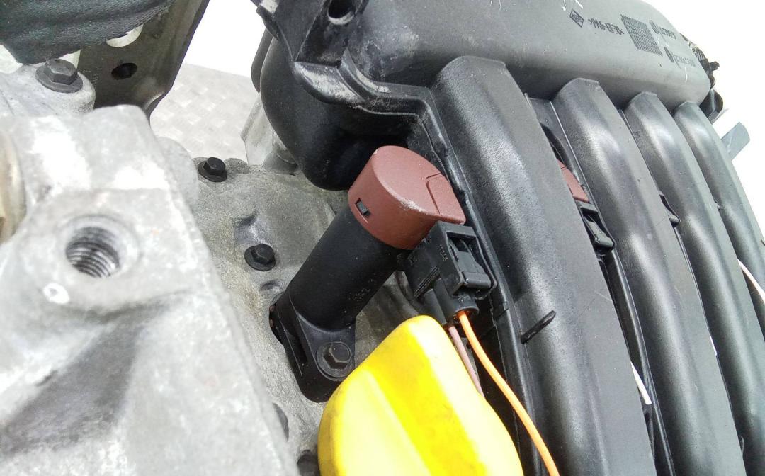 катушка зажигания Renault Clio 3 поколение 2007, 1.4 л., бензин, МКПП - фото №1