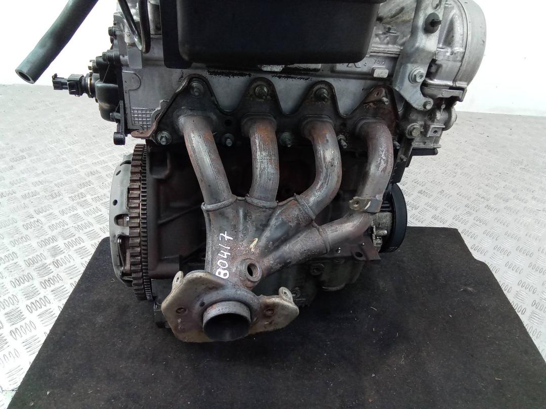 коллектор выпускной Renault Clio 3 поколение 2006, 1.4 л., бензин, МКПП - фото №1