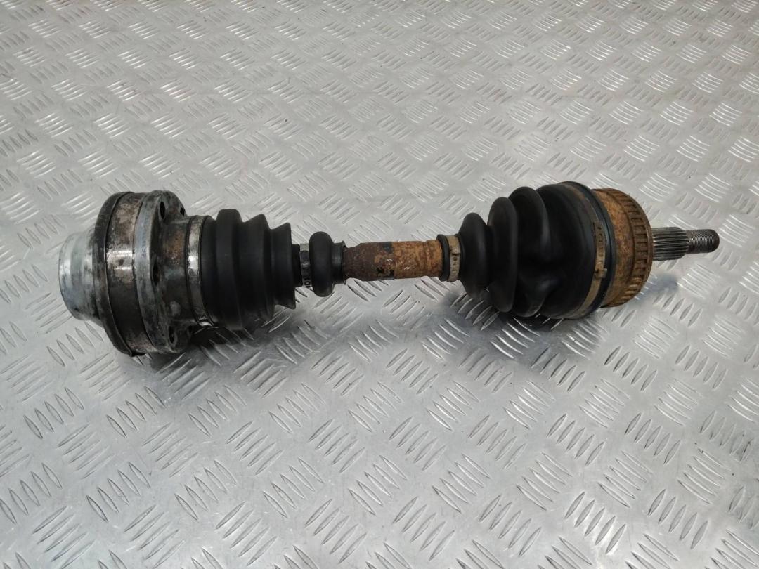 полуось передняя левая (приводной вал, ШРУС) Mercedes-Benz Vito W638 2001, A6383342334 - фото №1