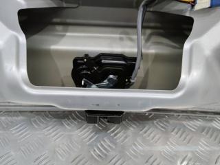 замок багажника Toyota Corolla Verso 1 поколение [рестайлинг] 2005