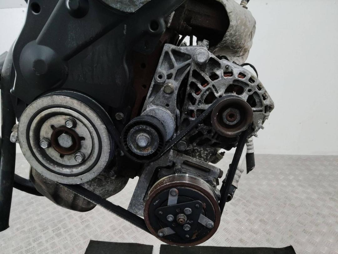 кронштейн генератора Peugeot 207 1 поколение 2006, 1.6 л., бензин, МКПП - фото №1