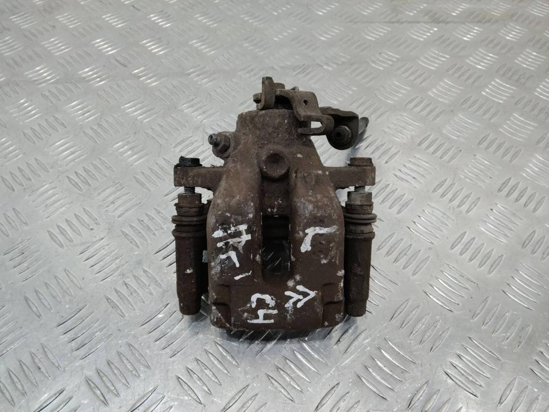 суппорт задний левый Citroen C4 2 поколение 2011 - фото №1