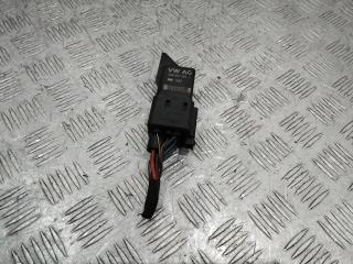 реле накала свечей Audi A1 8X 2013, 1.6 л., дизель, МКПП, 038907281