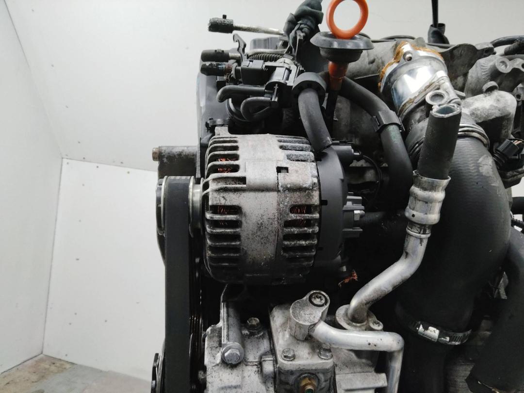 генератор SEAT Leon 2 поколение 2007, 2.0 л., дизель, МКПП, 06F903023 - фото №1