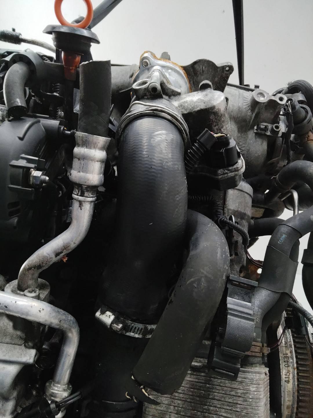 патрубок интеркулера SEAT Leon 2 поколение 2007, 2.0 л., дизель, МКПП - фото №1