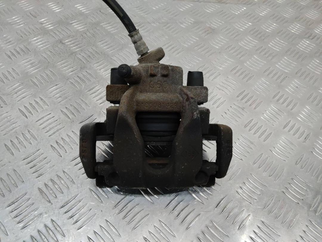 суппорт передний правый Dacia Sandero 2 поколение 2013 - фото №1