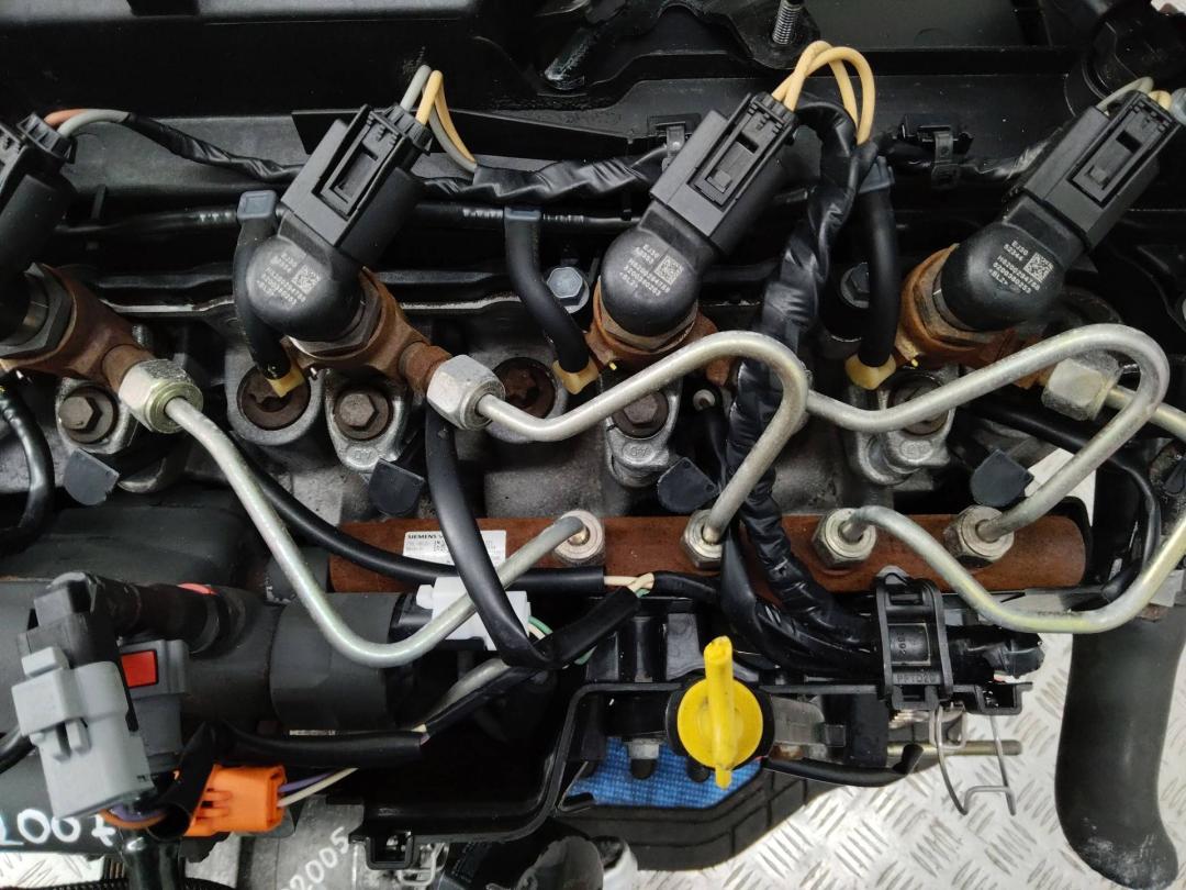 топливная рампа Renault Megane 3 поколение 2009, 1.5 л., дизель, МКПП - фото №1