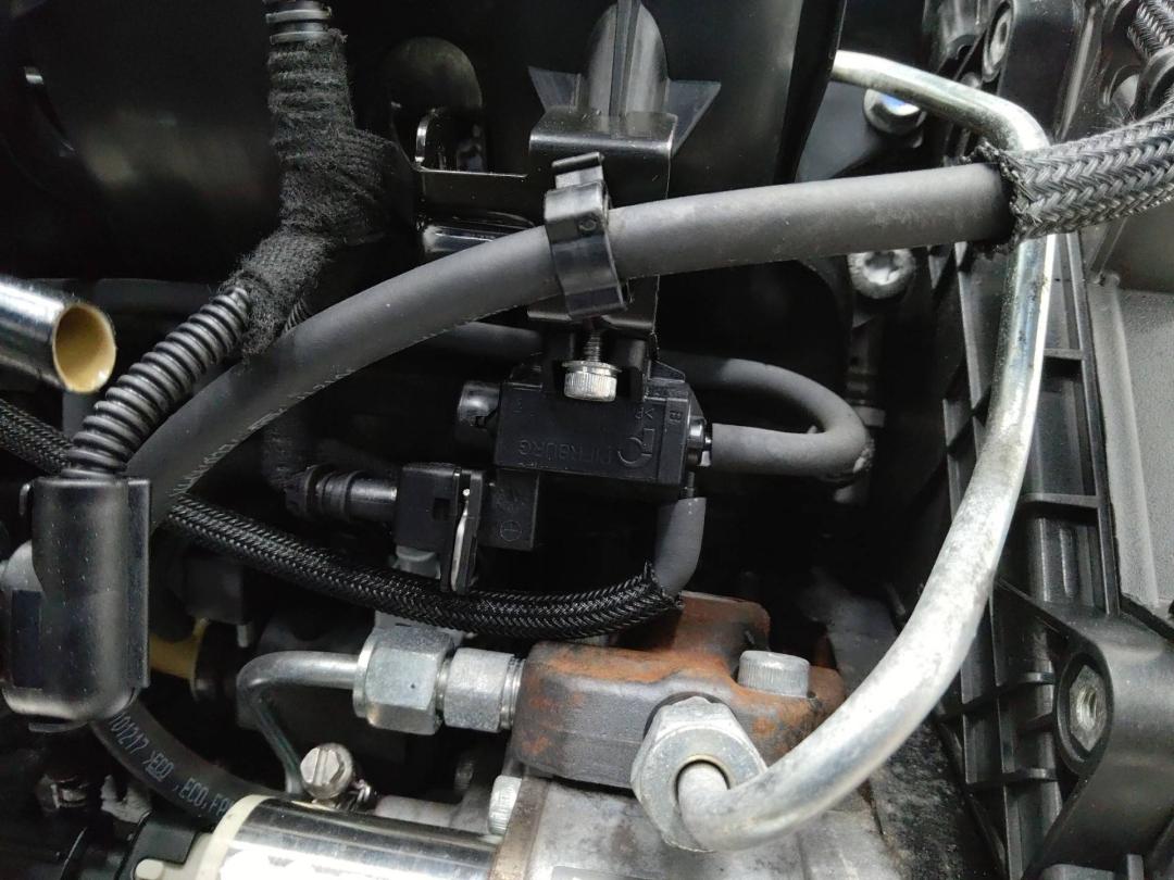 электромагнитный клапан Opel Meriva 2 поколение (B) 2011, 1.7 л., дизель, МКПП - фото №1