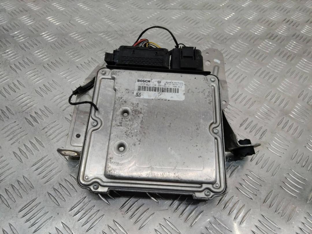 блок управления двигателем BMW 3 серия E90/E91/E92/E93 2007, 3.0 л., кабриолет, 1277022110 - фото №1