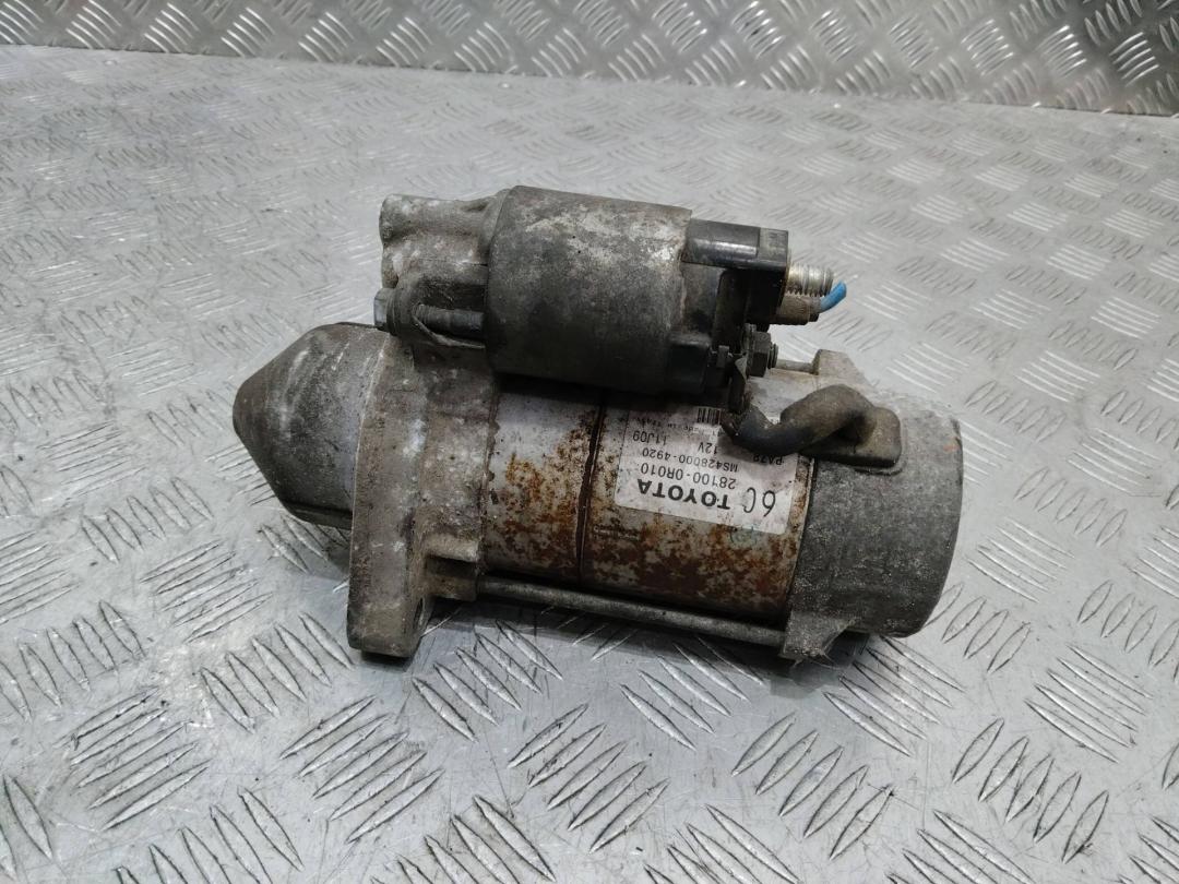 стартер Toyota Auris 1 поколение 2007, 2.0 л., дизель, МКПП, 28100-0R010 - фото №1