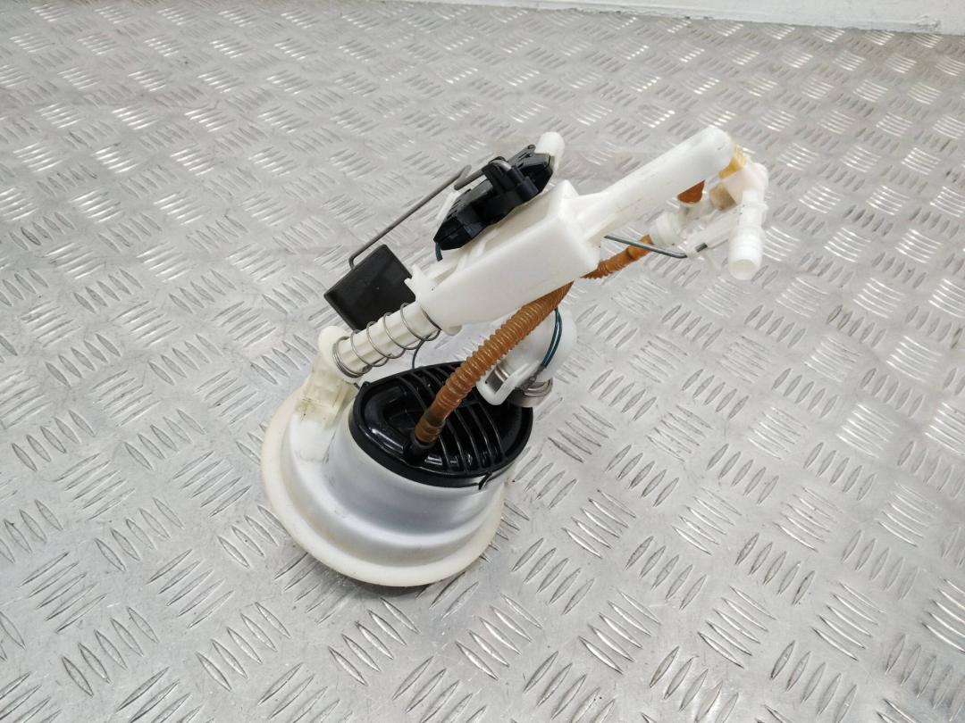 насос топливный BMW 3 серия E90/E91/E92/E93 2007, 3.0 л., кабриолет, A2C53025027 - фото №1