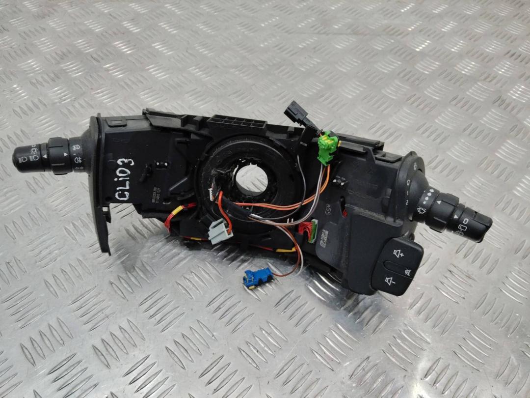 переключатель подрулевой (стрекоза) Renault Clio 3 поколение 2008, 8200906794 - фото №1