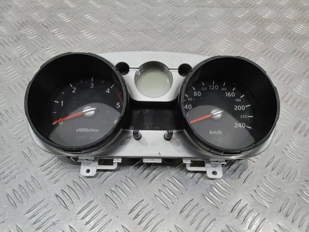 щиток приборов (приборная панель) Nissan Qashqai 1 поколение 2007, JD50C, 162DJFS - фото №1