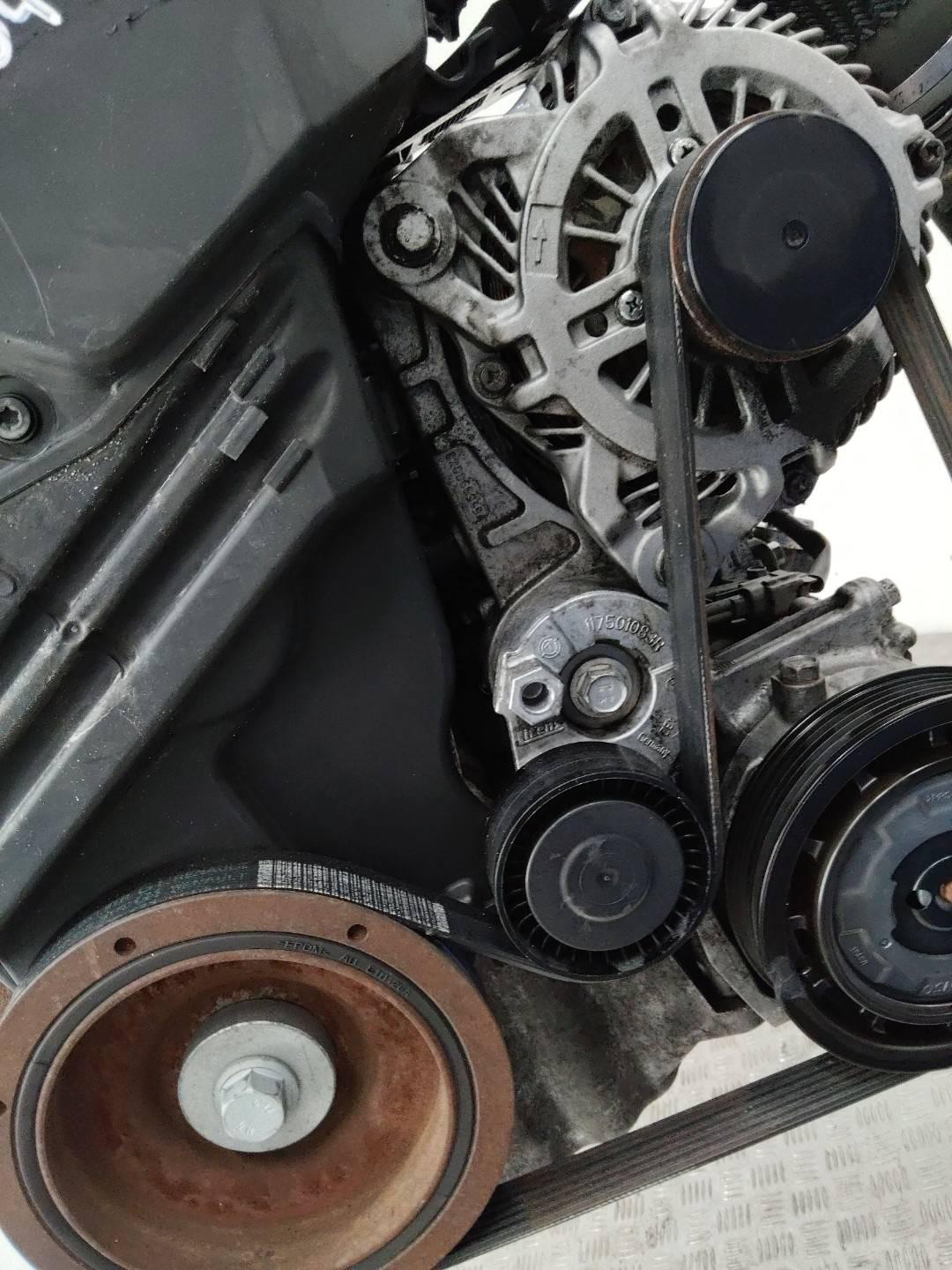 кронштейн генератора Renault Scenic 3 поколение 2011, 1.5 л., дизель, робот, 8200669494 - фото №1