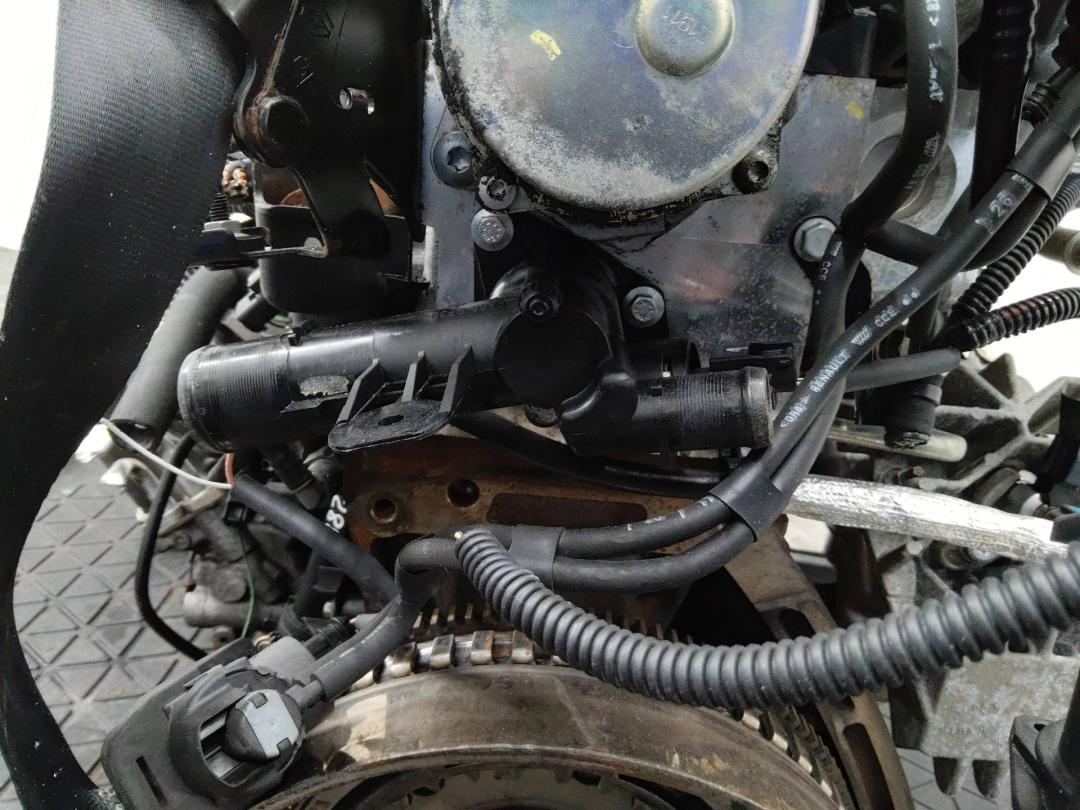 корпус термостата Renault Scenic 3 поколение 2011, 1.5 л., дизель, робот - фото №1