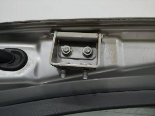 петля крышки багажника Nissan Qashqai 1 поколение 2007