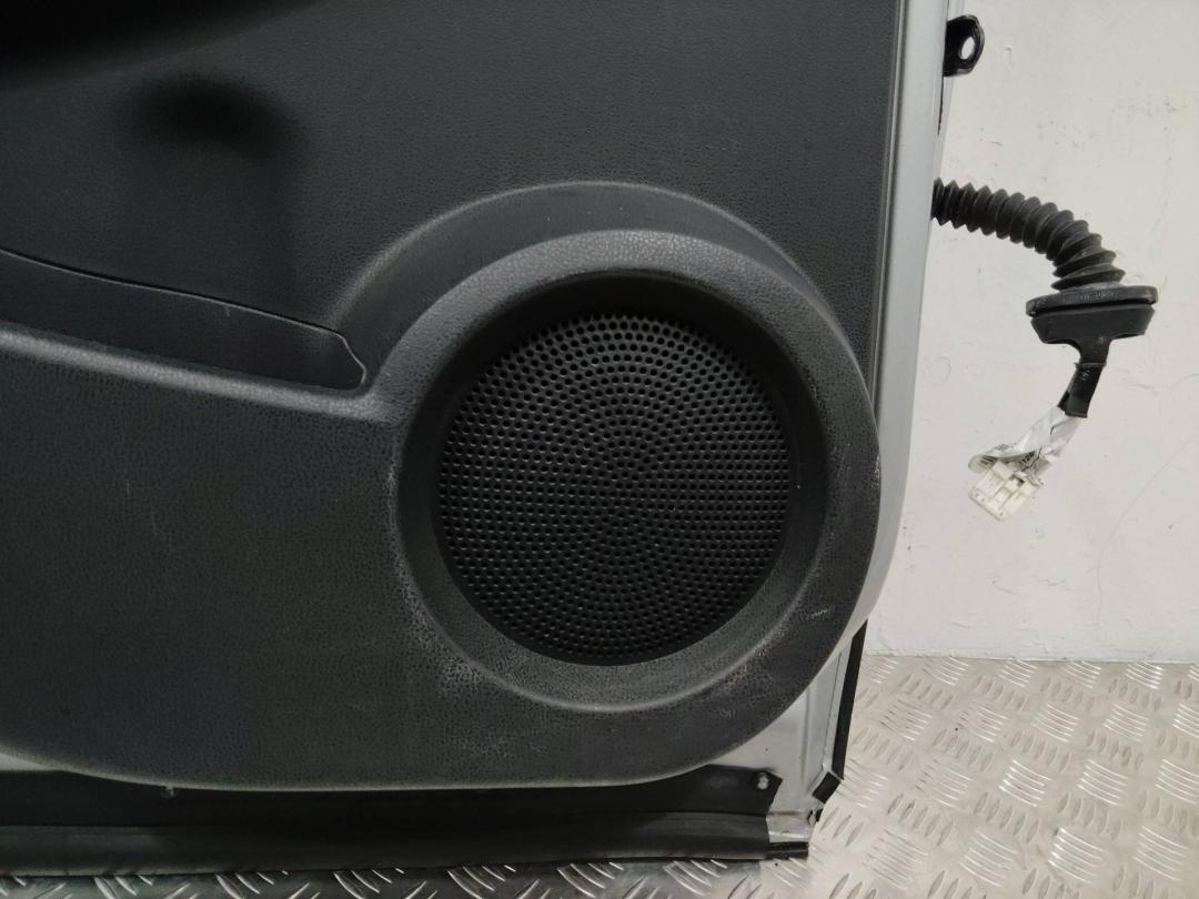 динамик двери Nissan Qashqai 1 поколение 2007 - фото №1