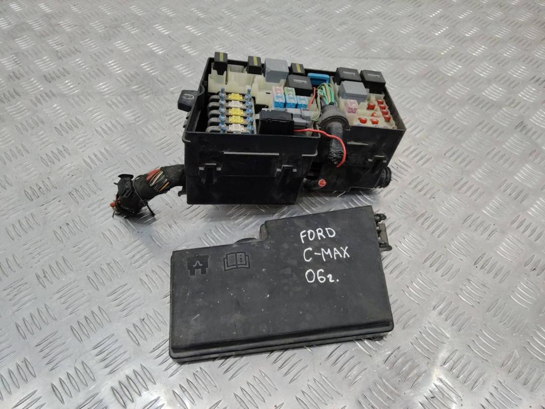 блок предохранителей Ford C-Max 1 поколение 2006, 5M5T-14076-AB - фото №1
