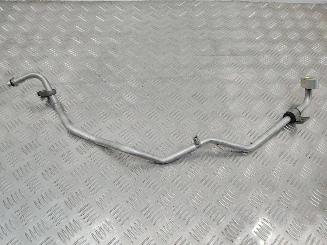 трубка кондиционера Nissan Qashqai 1 поколение 2007 - фото №1