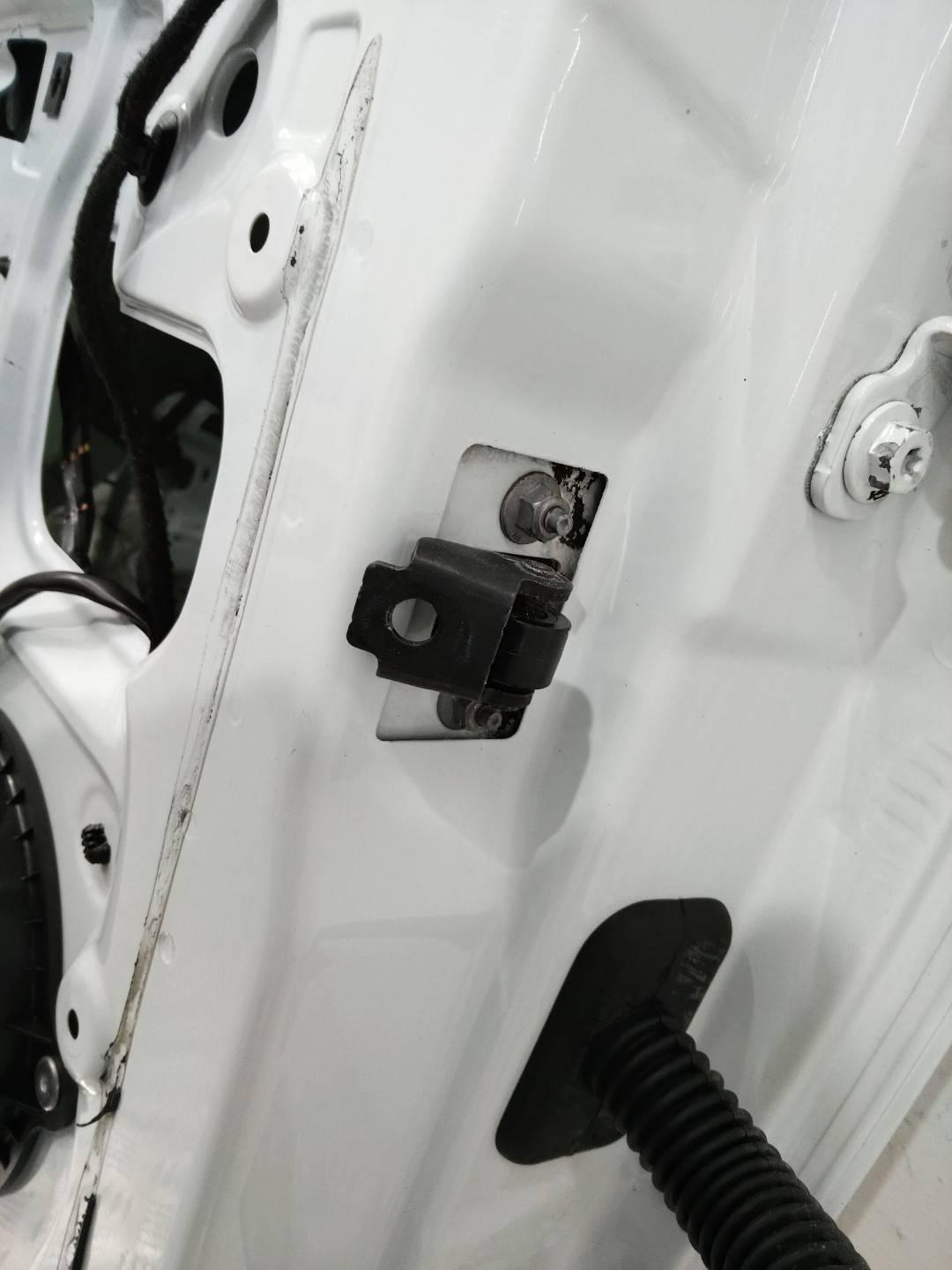 ограничитель открывания двери Dacia Lodgy 1 поколение 2012 - фото №1