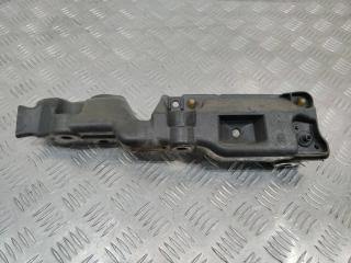 крепление ( кронштейн ) крыла Renault Scenic 3 поколение 2011, 631220010R