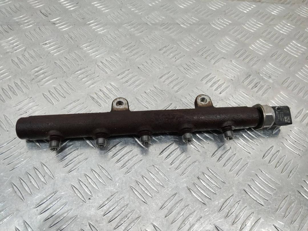 топливная рампа Ford Transit 7 поколение 2012, 2.2 л., дизель - фото №1