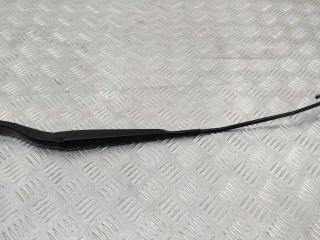 щеткодержатель (поводок стеклоочистителя, дворник) Renault Master 3 поколение 2011, 8200734776