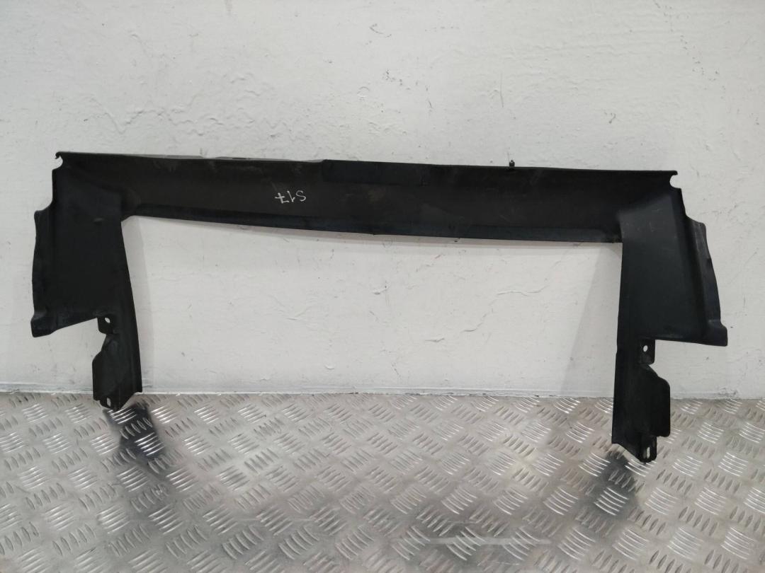 воздуховод (дефлектор) радиатора Dacia Duster 1 поколение 2012, 214765352R - фото №1