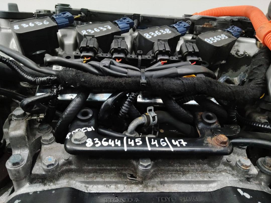 топливная рампа Honda Civic 8 поколение 2006, 1.3 л., бензин, электро, АКПП - фото №1