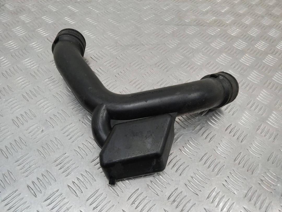 патрубок воздушного фильтра Honda Civic 8 поколение 2006, 1.3 л., бензин, электро, АКПП, ATP35 - фото №1