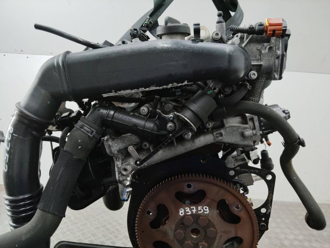 корпус термостата Opel Insignia 1 поколение (A) 2011, 2.0 л., дизель, АКПП - фото №1