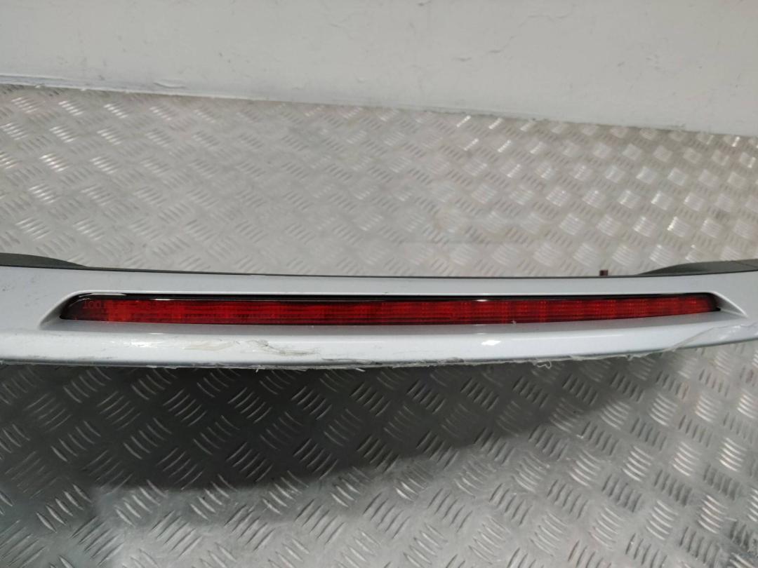 дополнительный стоп-сигнал Mercedes-Benz A-Класс W177/V177 2018 - фото №1