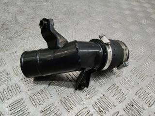 патрубок интеркулера Toyota Avensis 2 поколение (T250) [рестайлинг] 2006, 2.0 л., дизель