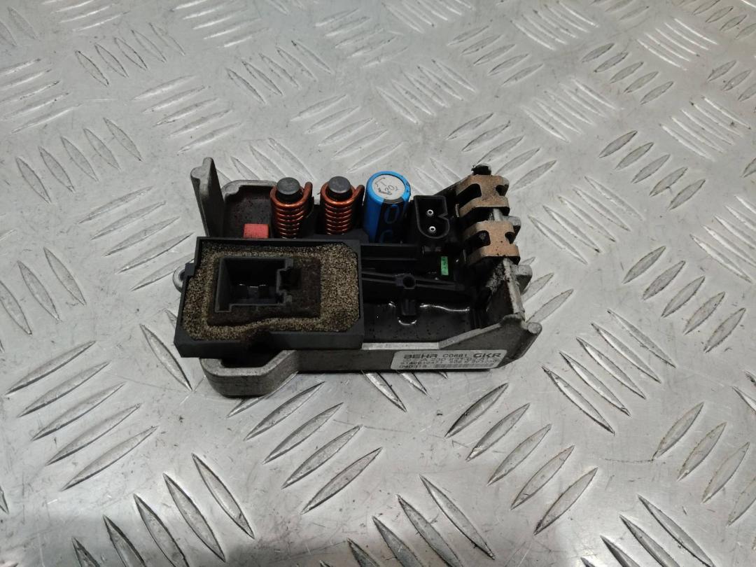 сопротивление печки Mercedes-Benz E-Класс W211/S211 2004, A2308210251 - фото №1