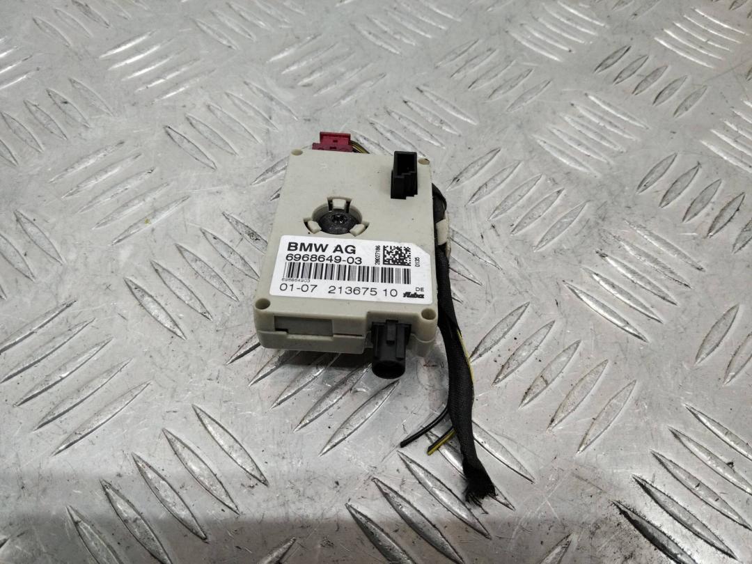 антенна BMW 3 серия E90/E91/E92/E93 2007, 3.0 л., бензин, кабриолет, 696864903 - фото №1