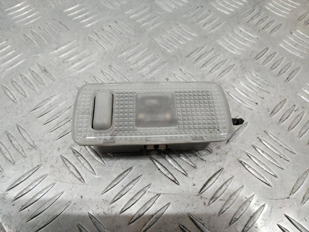 фонарь салона (плафон) Nissan Qashqai 1 поколение 2007, 1.5 л., дизель - фото №1