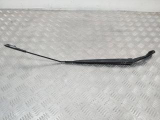 щеткодержатель (поводок стеклоочистителя, дворник) Nissan Qashqai 1 поколение 2007, 1.5 л., дизель, 80017607