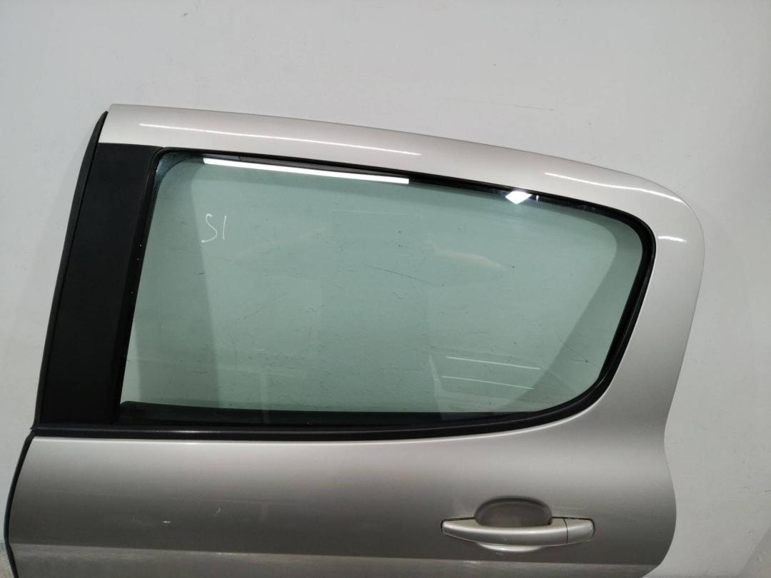 стекло двери задней левой Peugeot 308 T7 2008, 43R-000929 - фото №1