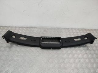 накладка декоративная BMW 3 серия E90/E91/E92/E93 2007, 3.0 л., бензин, кабриолет, 7129313
