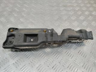 крепление ( кронштейн ) крыла Renault Scenic 3 поколение 2011, 631230010R