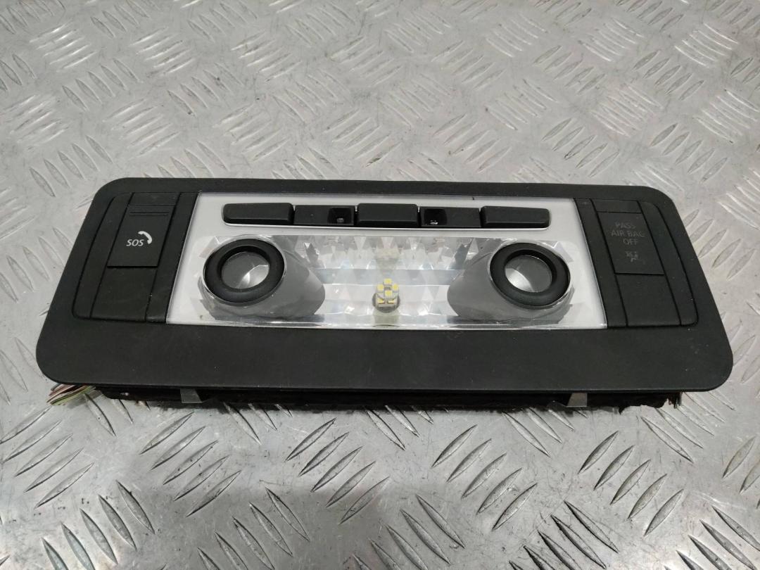 фонарь салона (плафон) BMW 3 серия E90/E91/E92/E93 2007, 3.0 л., бензин, кабриолет - фото №1