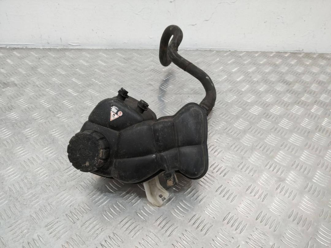 бачок расширительный Mercedes-Benz S-Класс W221 2006, 2215000349 - фото №1