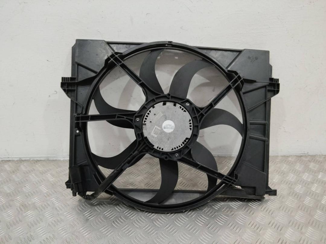 вентилятор радиатора Mercedes-Benz S-Класс W221 2006, A2215000793 - фото №1