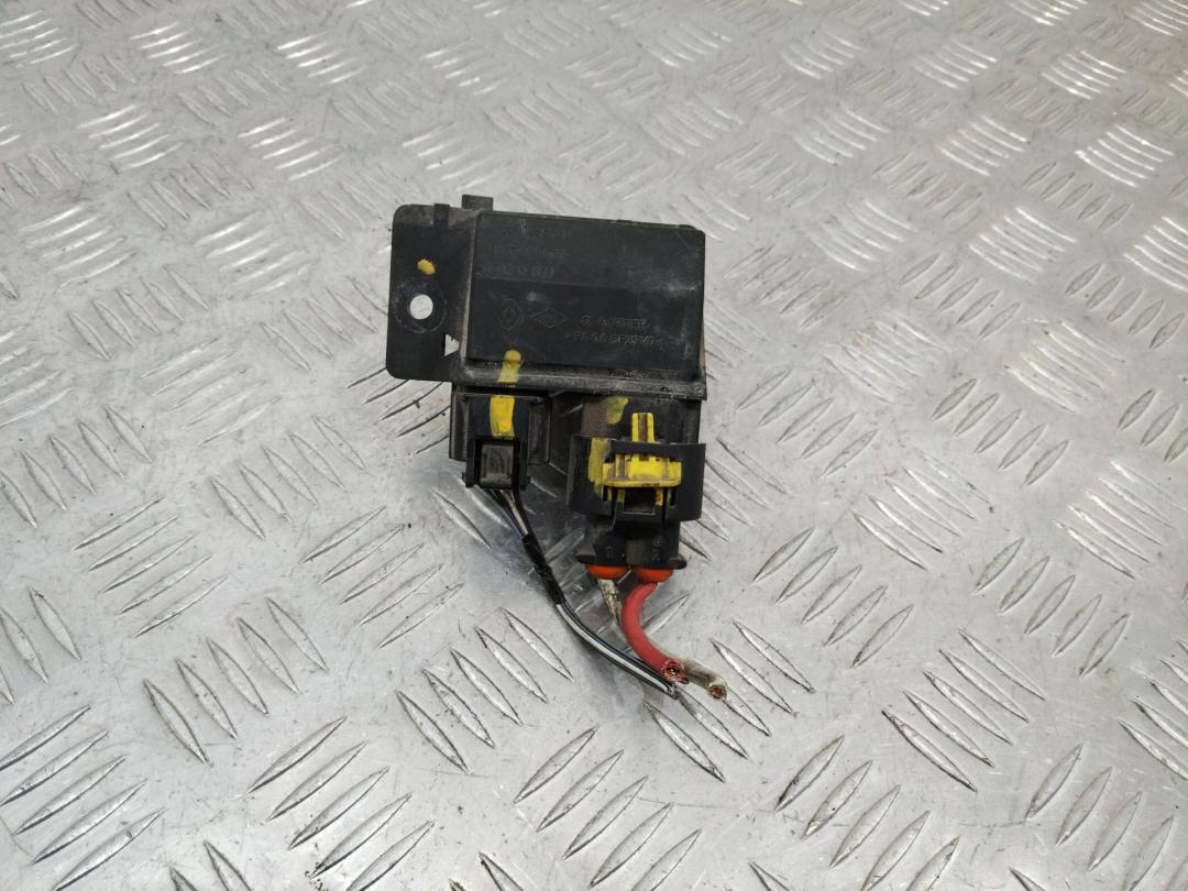 Сопротивление вентилятора охлаждения Dacia Lodgy 1 поколение 2012, 1.5 л., дизель, 255501295R - фото №1