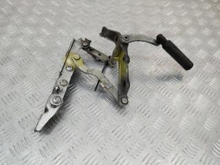 петля капота левая Mercedes-Benz S-Класс W221 2006, A2218800328